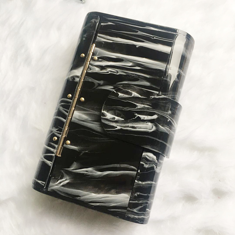 Built-in Lens Acrylic Dinner Wrapped With Pearl
