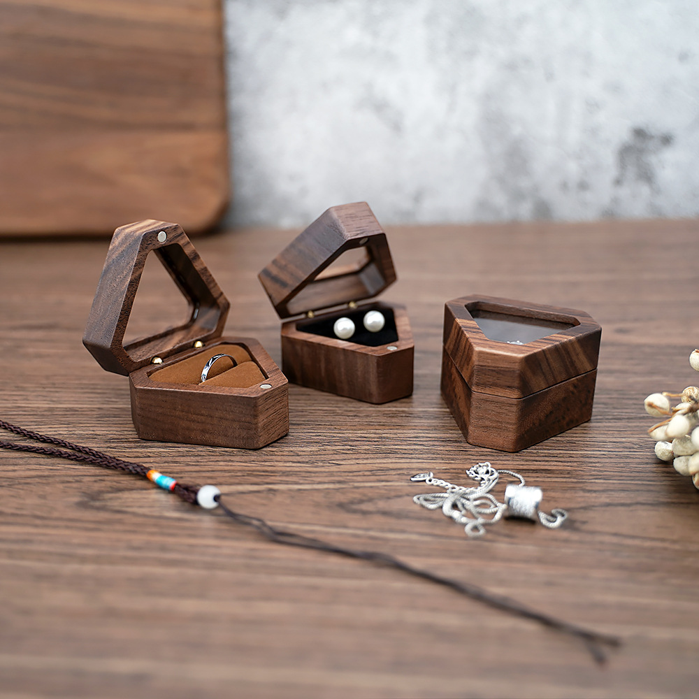 Portable Necklace Jewelry Storage Box