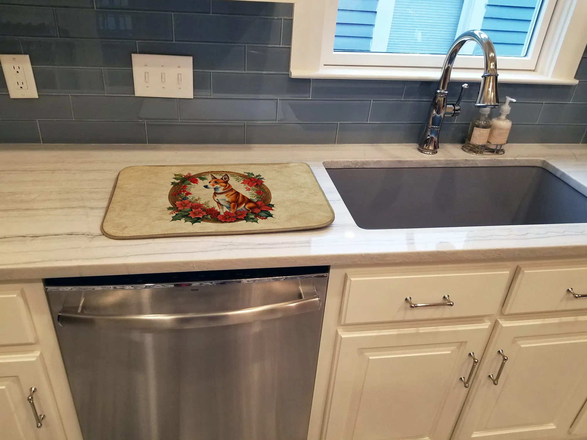 Basenji Christmas Flowers Dish Drying Mat Absorbent Dish Drying Mat Pad for Kitchen Counter Dish Drainer Mat for Countertop, 14 x 21", Multicolor